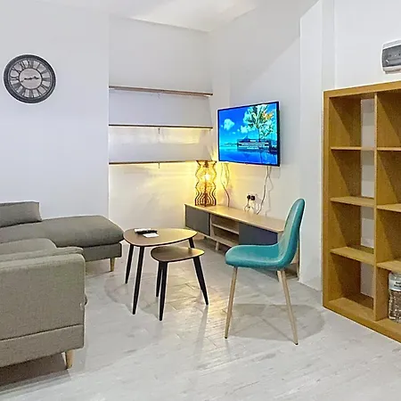 Apartamento 3br 3ba Bugibba & Ac & 3 Balconies & Wi-fi