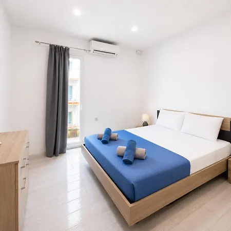 アパート 3br 3ba Bugibba & Ac & 3 Balconies & Wi-fi セント・ポールズ・ベイ